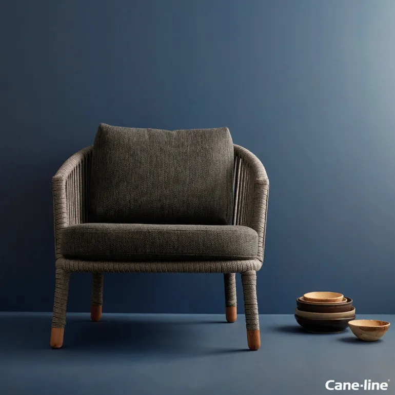 Cane-line Moments lounge chair, grey