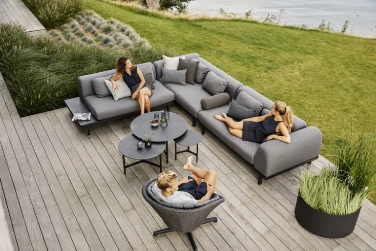 Cane-line Twist coffee table, diam. 90 cm, lava grey - fossil black