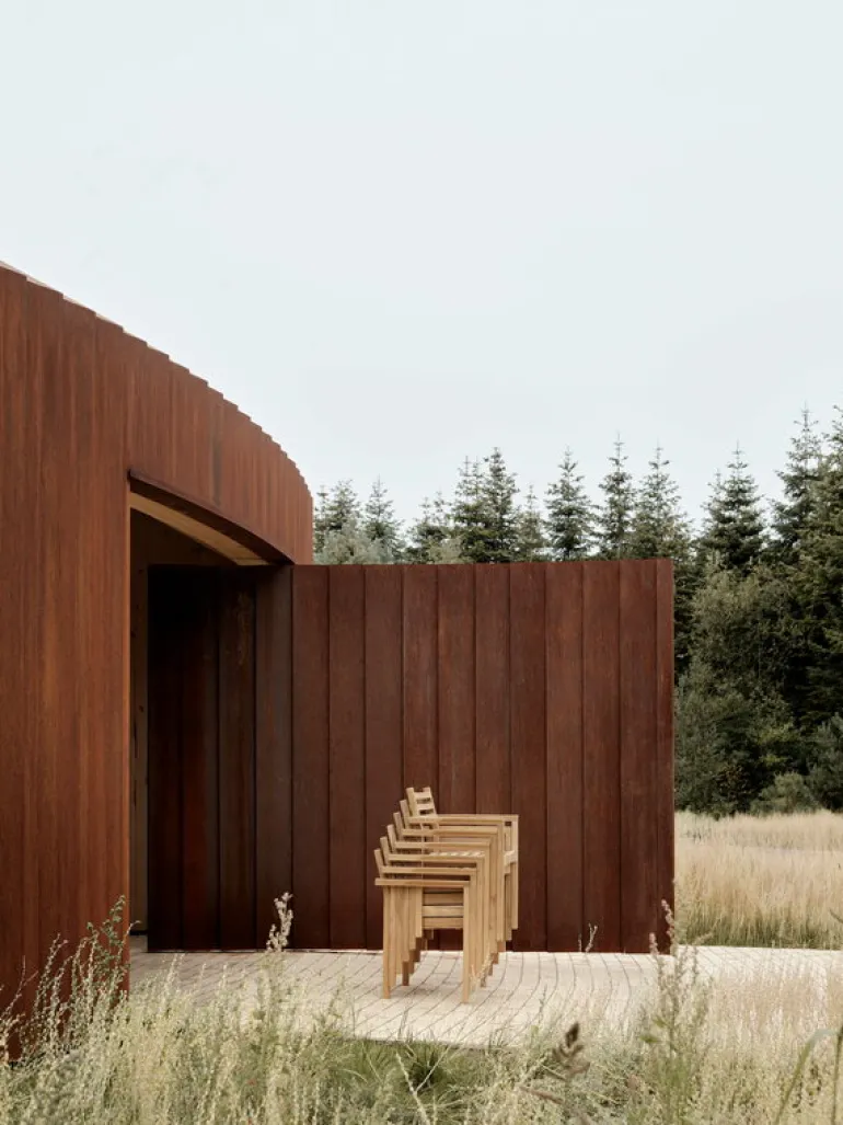 Carl Hansen & Søn AH502 Outdoor dining chair with armrest, teak