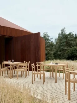 Carl Hansen & Søn AH502 Outdoor dining chair with armrest, teak