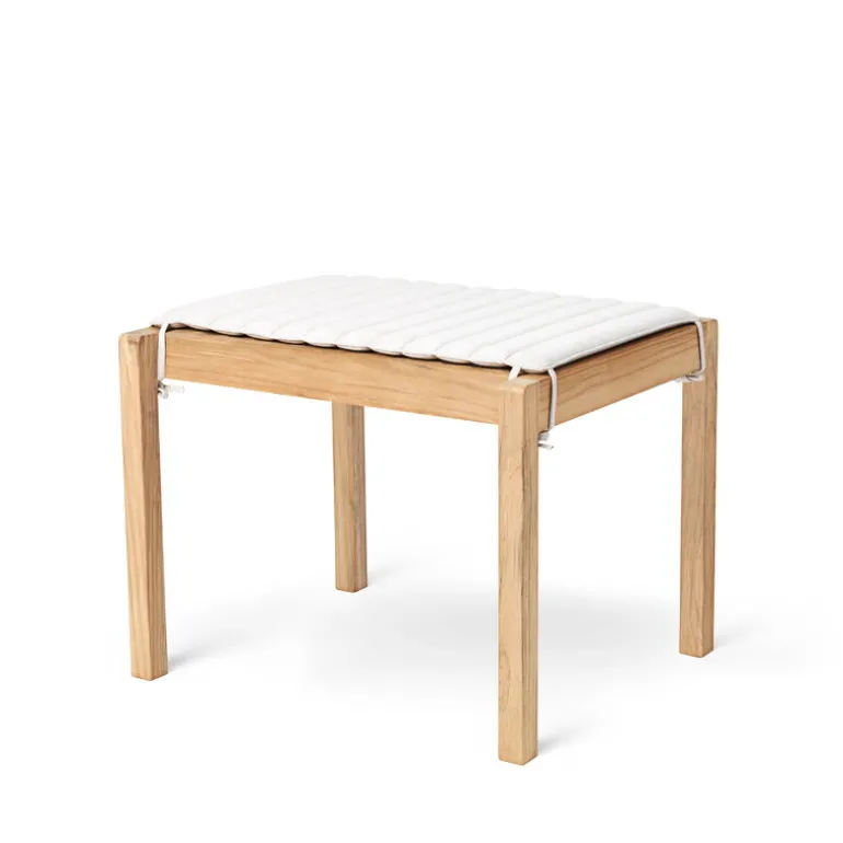 Carl Hansen & Søn AH901 Outdoor side table/stool, 59,5 x 48,5 cm, teak
