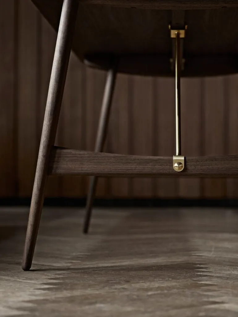 Carl Hansen & Søn BM1160 Hunting dining table, oiled walnut - brass