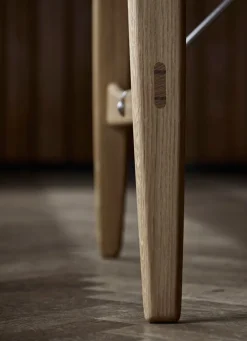 Carl Hansen & Søn BM1160 Hunting dining table, oiled oak - steel