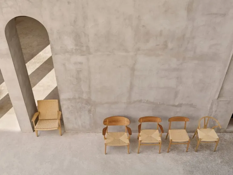 Carl Hansen & Søn CH26 chair, oiled oak - natural cord