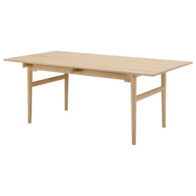 Carl Hansen & Søn CH327 dining table, oiled oak