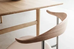 Carl Hansen & Søn CH327 dining table, oiled oak