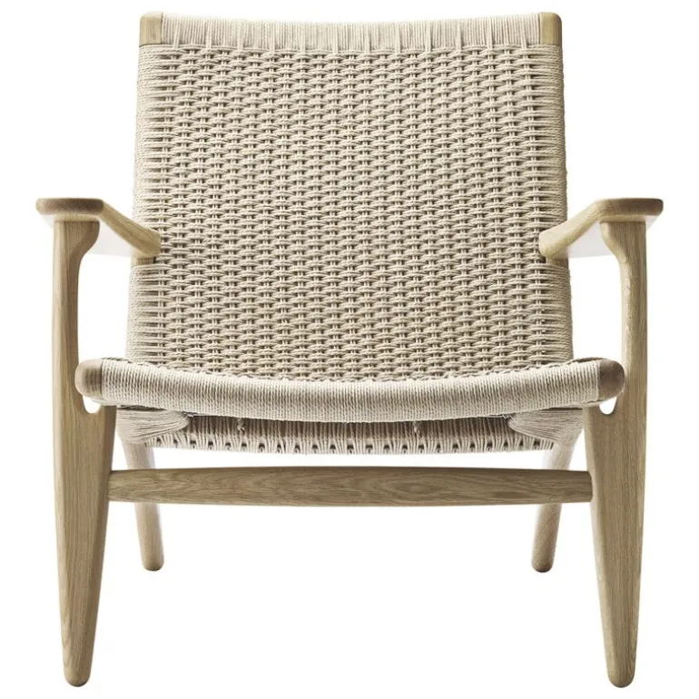 Carl Hansen & Søn CH25 lounge chair, white oiled oak - natural cord