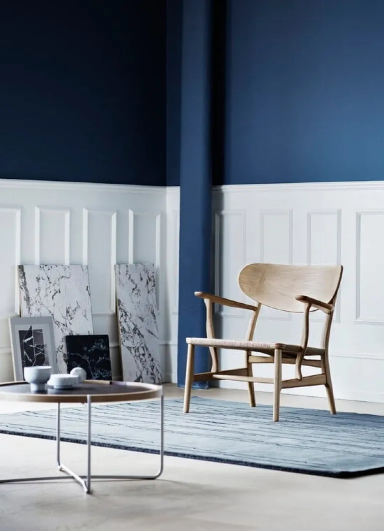 Carl Hansen & Søn CH22 lounge chair, oiled oak - natural cord