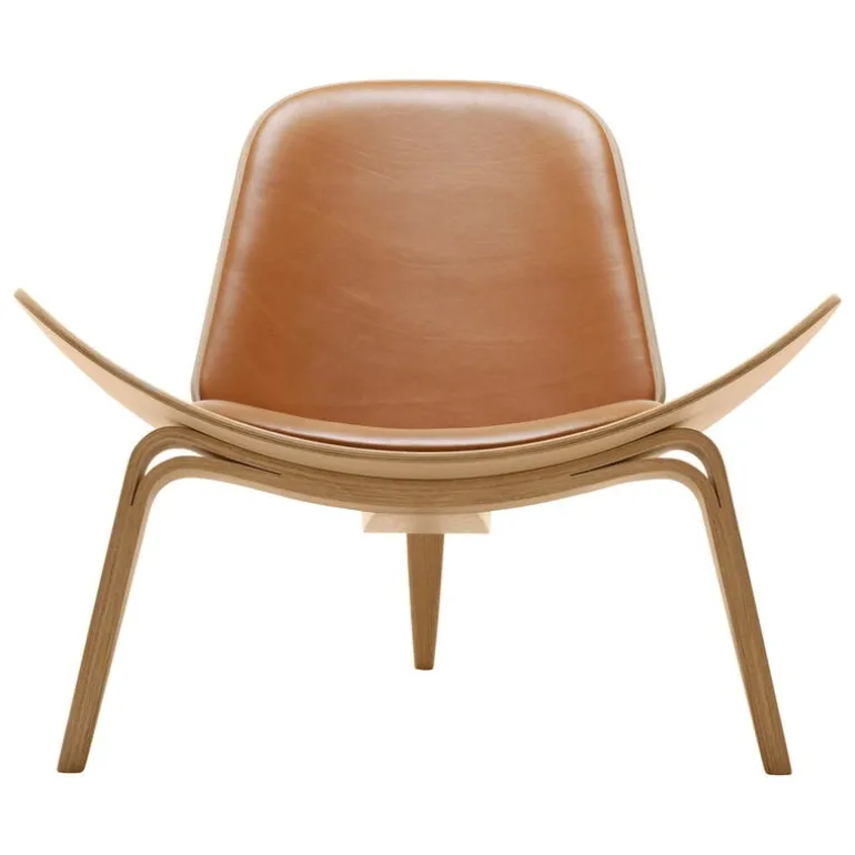 Carl Hansen & Søn CH07 Shell lounge chair, oiled oak - cognac leather Sif 95