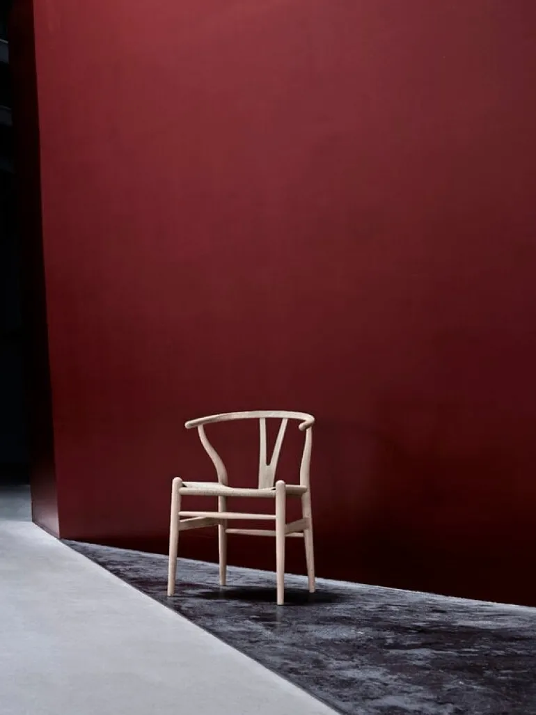 Carl Hansen & Søn CH24 Wishbone chair, white oiled oak - natural cord