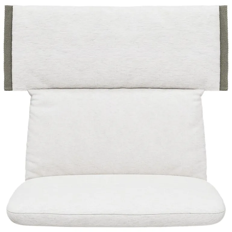 Carl Hansen & Søn Embrace E008 dining chair cushion, Agora Life Oat