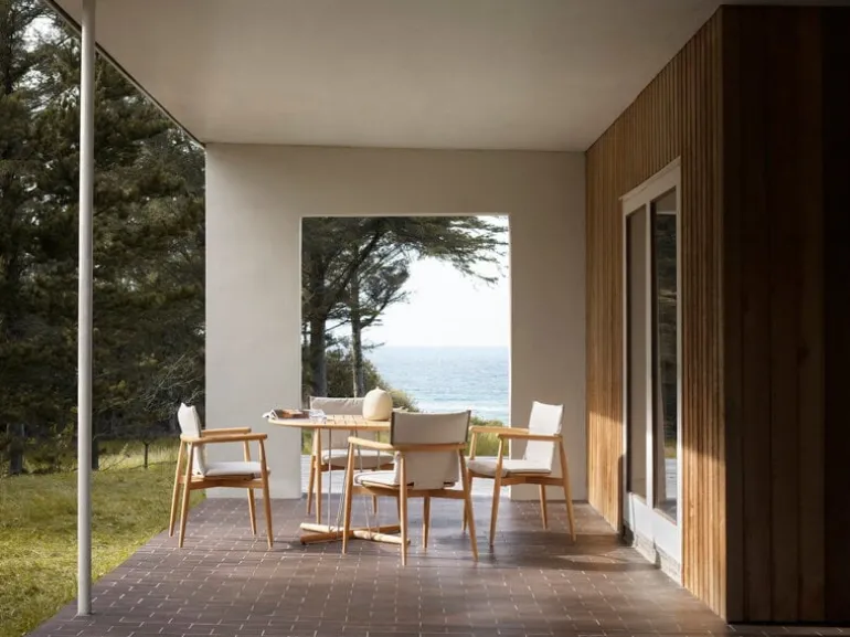 Carl Hansen & Søn Embrace E008 dining chair cushion, Agora Life Oat