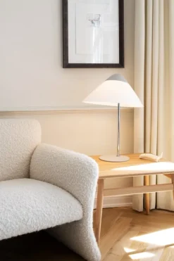 Carl Hansen & Søn Opala Midi table lamp, white