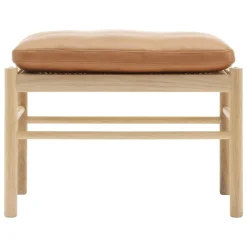 Carl Hansen & Søn OW149F Colonial footstool, oiled oak - cognac leather Sif 95