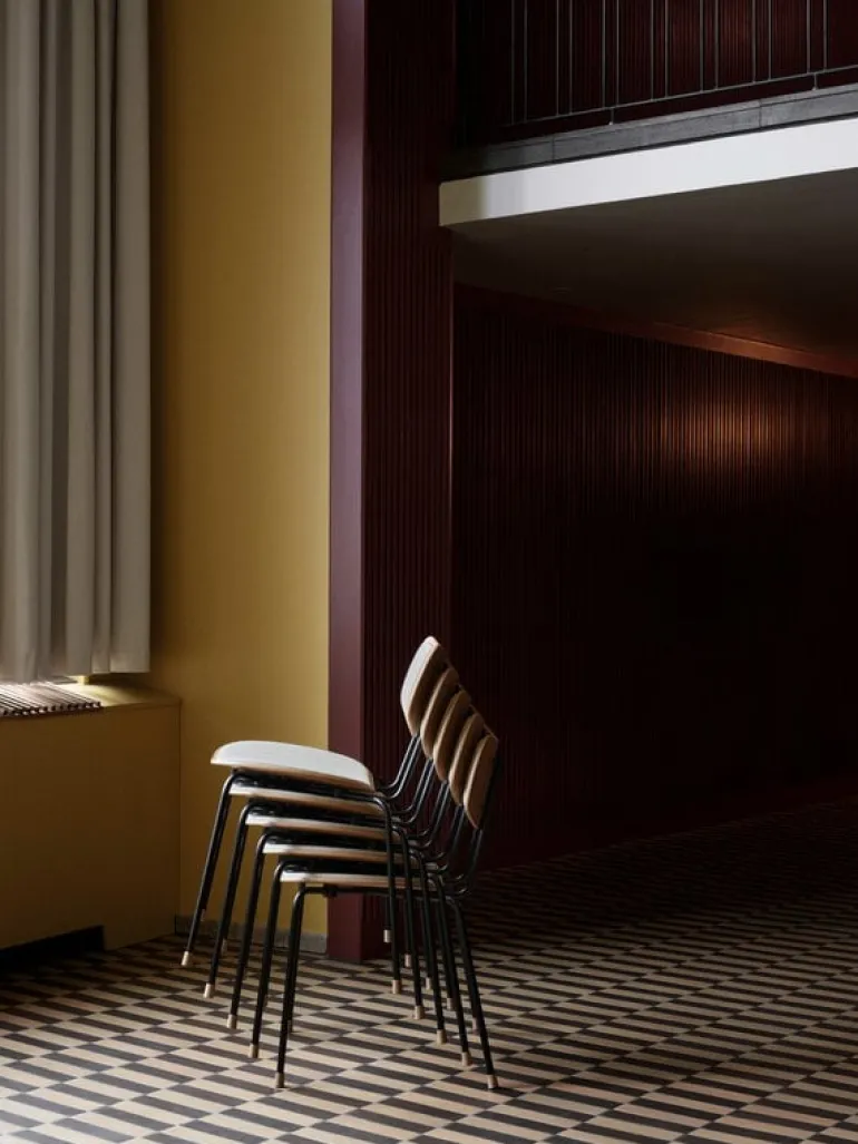 Carl Hansen & Søn VLA26P Vega chair, black - lacquered oak - Mood 01104