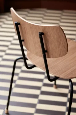 Carl Hansen & Søn VLA26T Vega chair, black - oiled oak