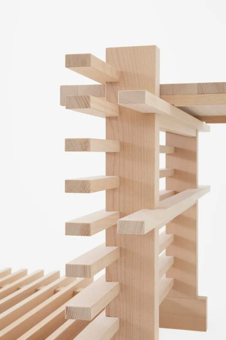 Collaboratorio Cubile 100 bed, beech