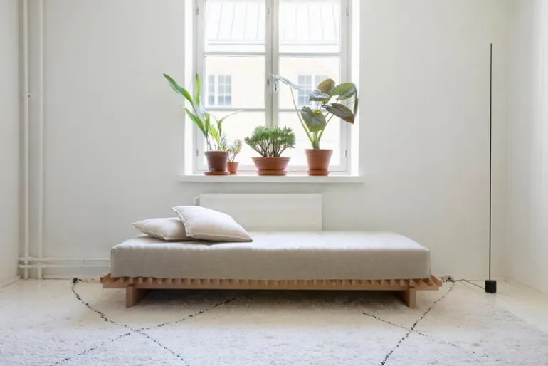 Collaboratorio Cubile 100 bed, beech