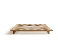 Collaboratorio Cubile 180 bed, oak
