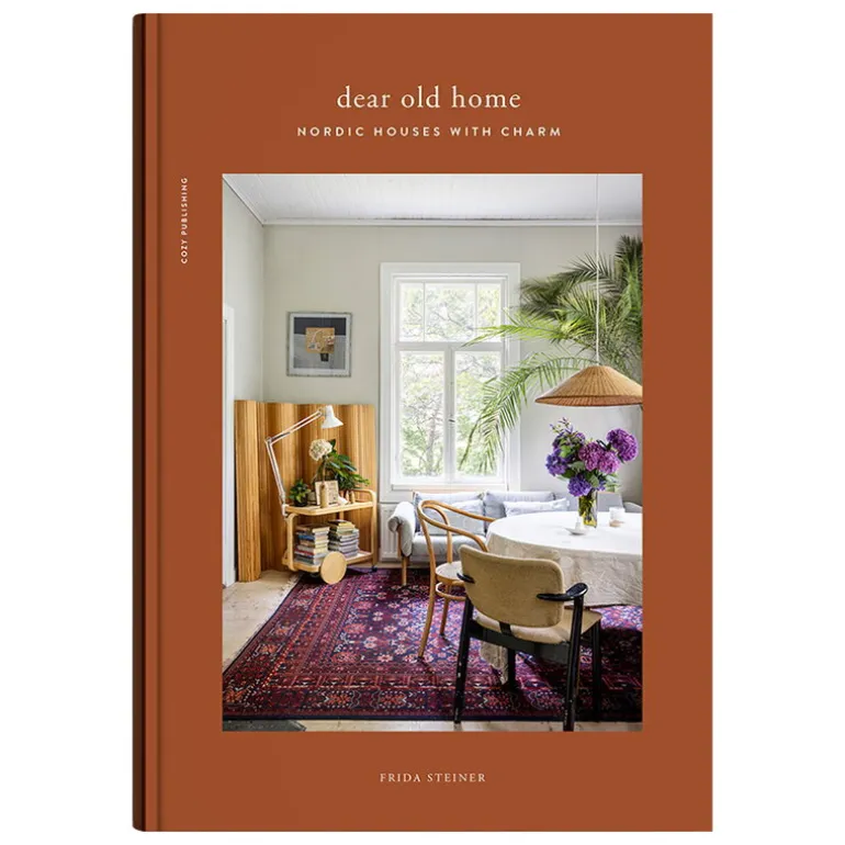 Cozy Publishing Dear Old Home - Nordic Houses with Charm