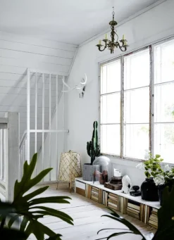 Cozy Publishing Happy Homes: Summer Houses