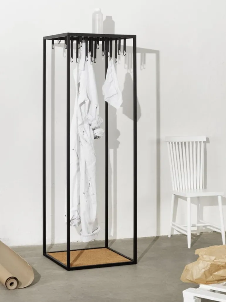 Design House Stockholm Atelier floor hanger