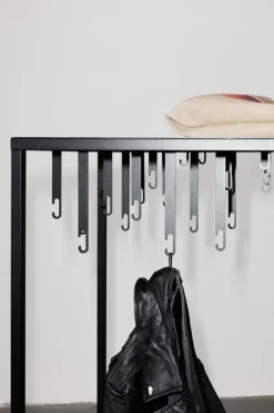 Design House Stockholm Atelier floor hanger