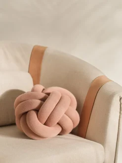 Design House Stockholm Knot cushion, dusty pink