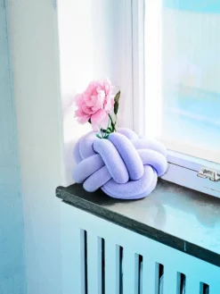 Design House Stockholm Knot cushion, lilac