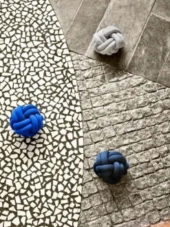 Design House Stockholm Knot cushion, white - grey