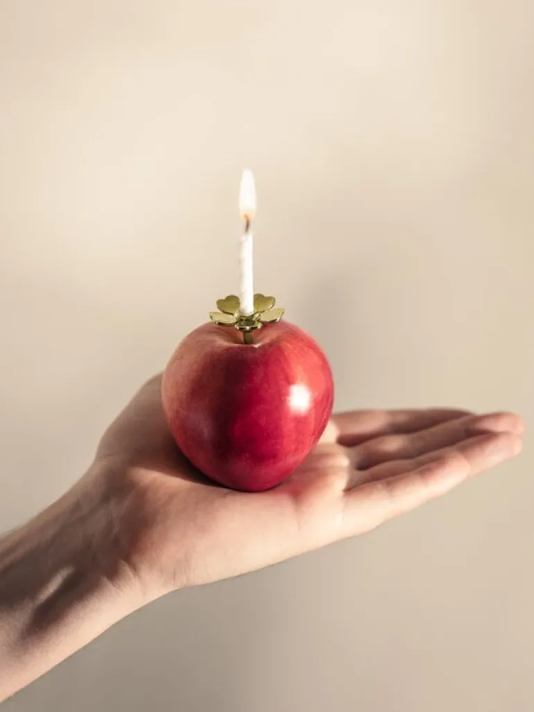 Design House Stockholm Me To You candle holder, brass