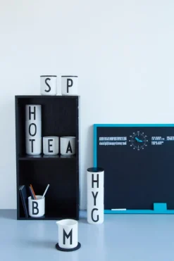 Design Letters Arne Jacobsen porcelain cup, white, A-Z