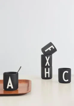 Design Letters Arne Jacobsen porcelain cup, black, A-Z
