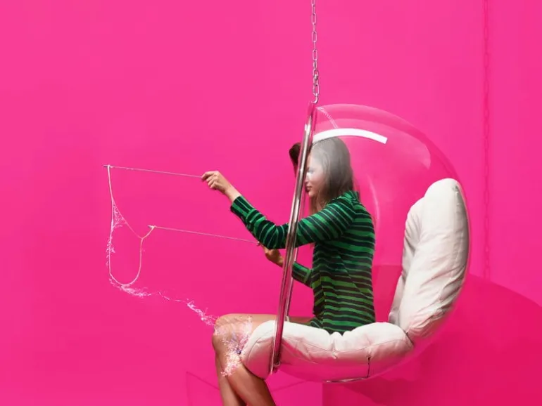 Eero Aarnio Originals Bubble Chair, silver