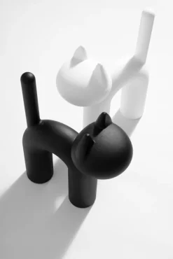 Eero Aarnio Originals Kisu, black