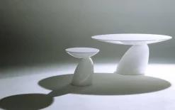 Eero Aarnio Originals Parabel dining table