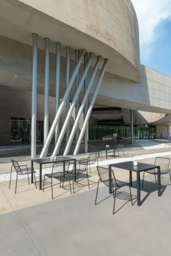 Emu Nova table 80 x 80 cm, black