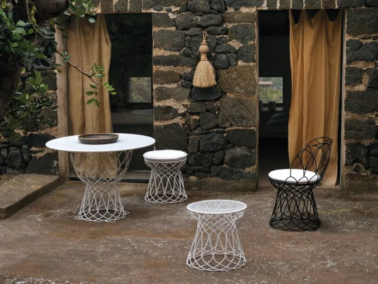 Emu Re-Trouve stool/side table, matt white