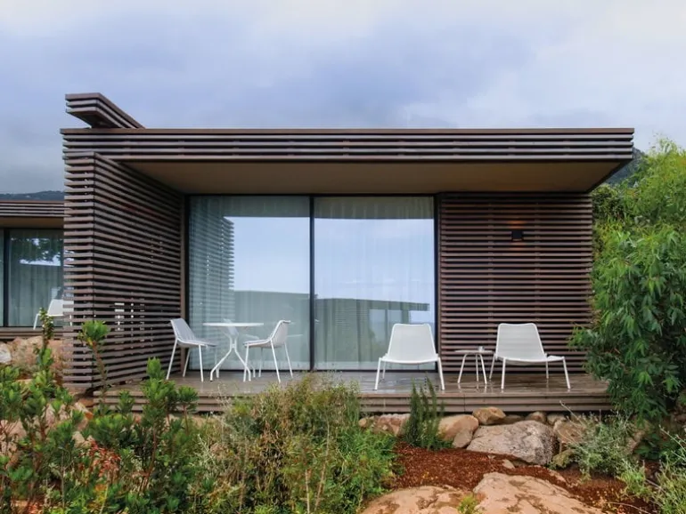 Emu Round chair, matt white