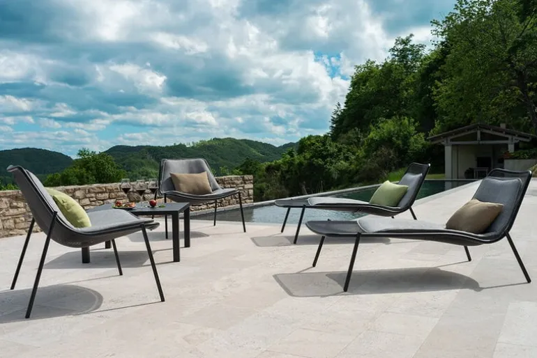 Emu Round lounge chair, black