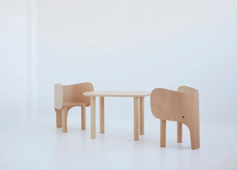 EO Elephant chair