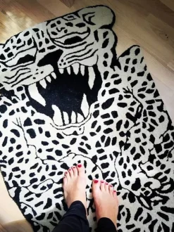 EO Leopard rug
