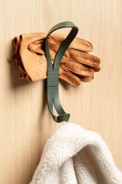 Essem Design Endless hook, fir green