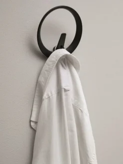 Essem Design Gloria hook, black