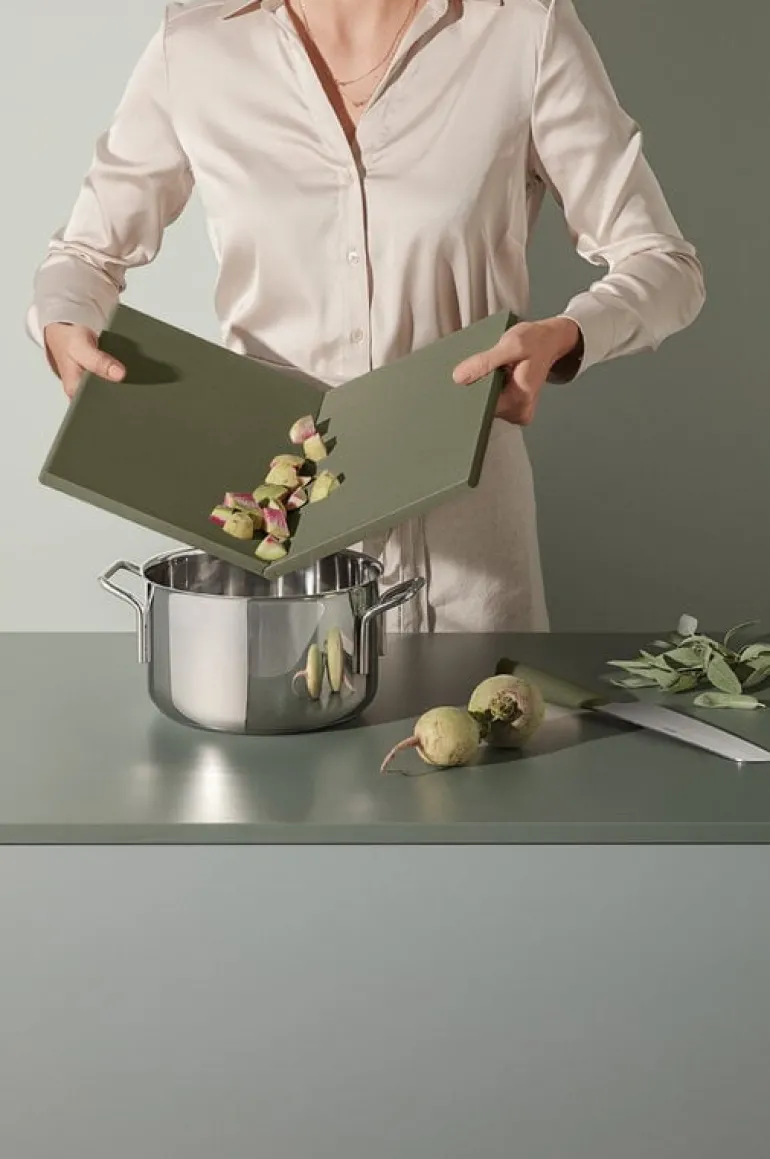 Eva Solo Green Tool DoubleUp cutting board, green
