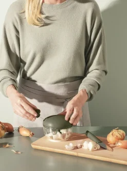 Eva Solo Green Tool mini chopper, green