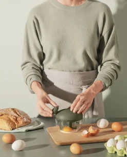 Eva Solo Green Tool mini chopper, green