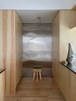 Fasetti Apila stool, oiled pine