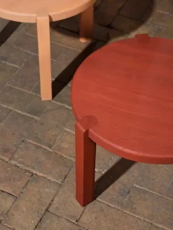 FDB Møbler D108 Ragnsminde coffee table, 48 cm, Carmine red