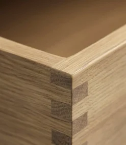 FDB Møbler F24 Radius bench/dresser